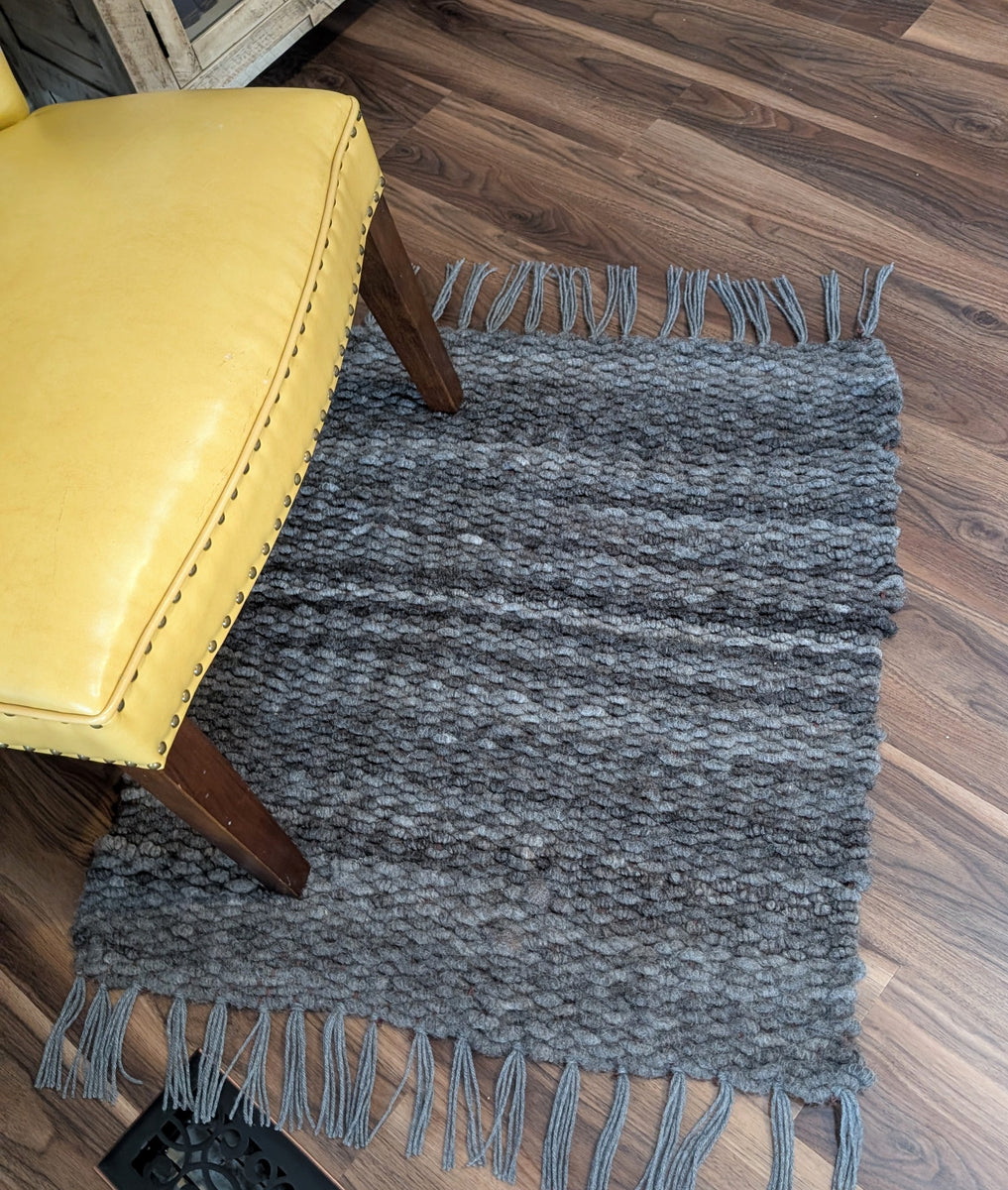 Grey Alpaca Rug – Bergstrom Farms
